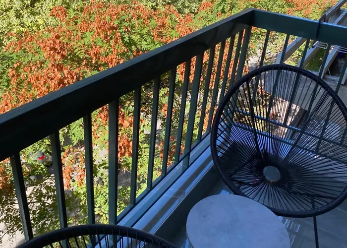 Crystal Grey Elite 1 * Serres